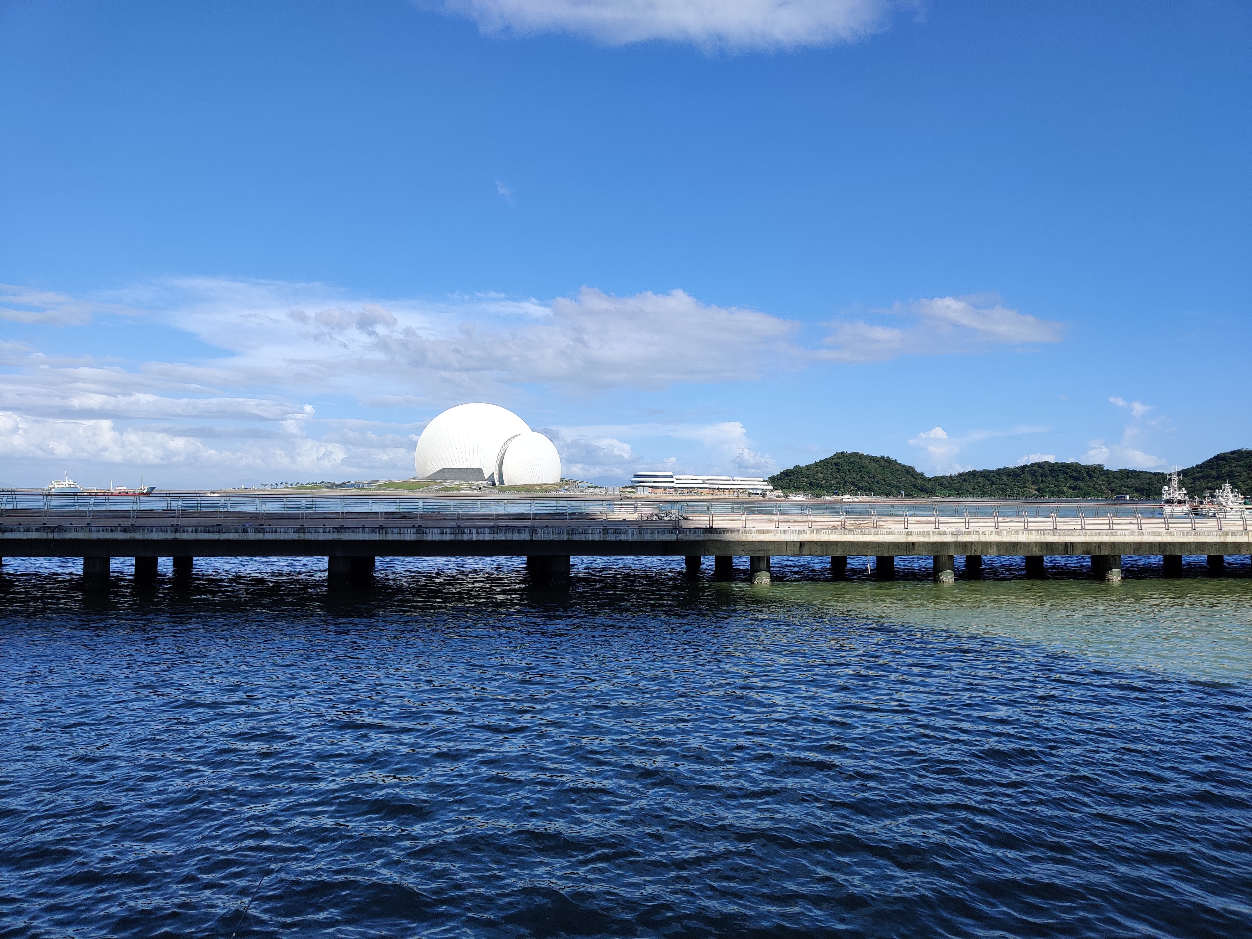 情侣南线观光线16 情侣南线观光线16