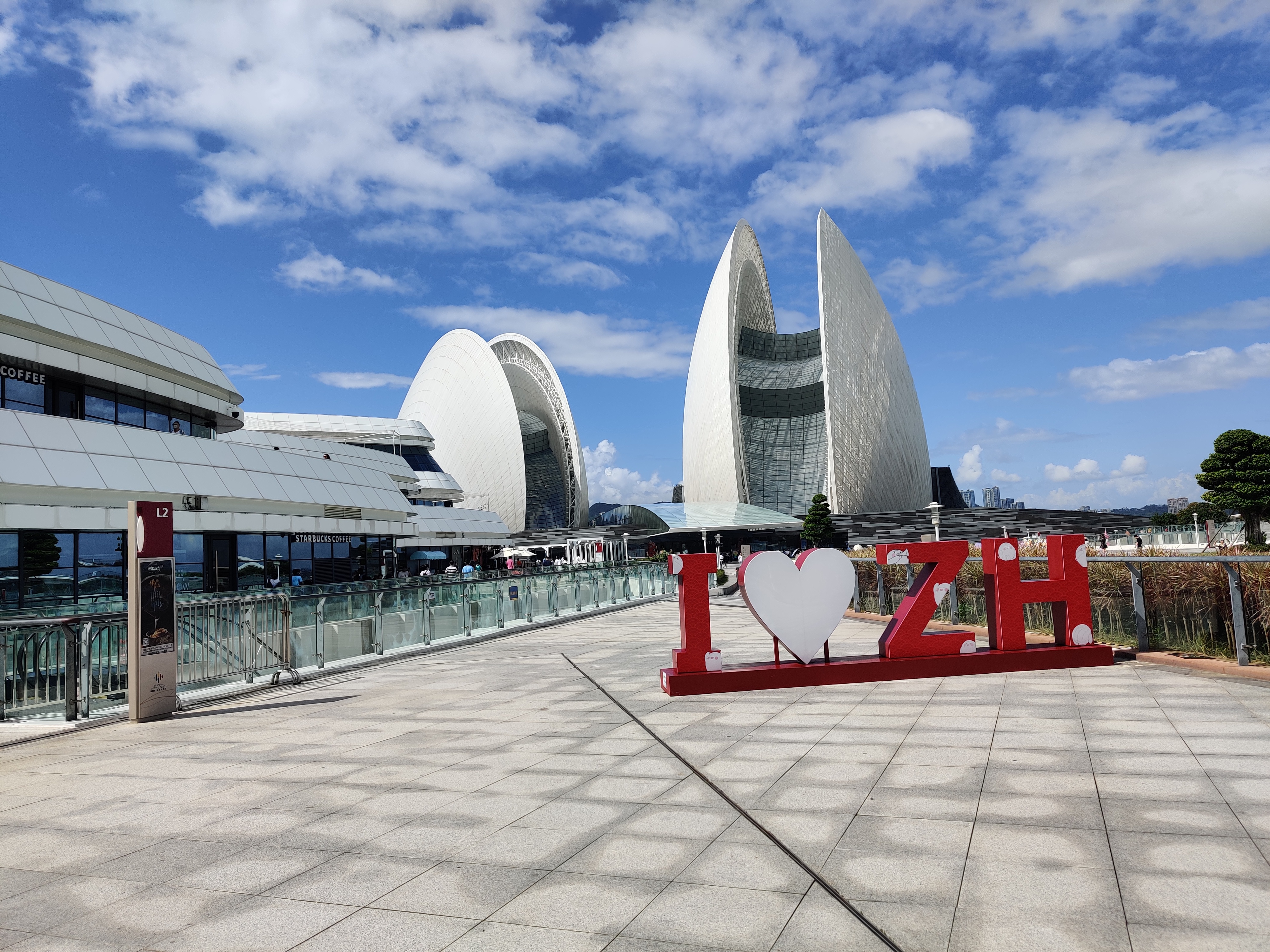 情侣南线观光线13 情侣南线观光线13