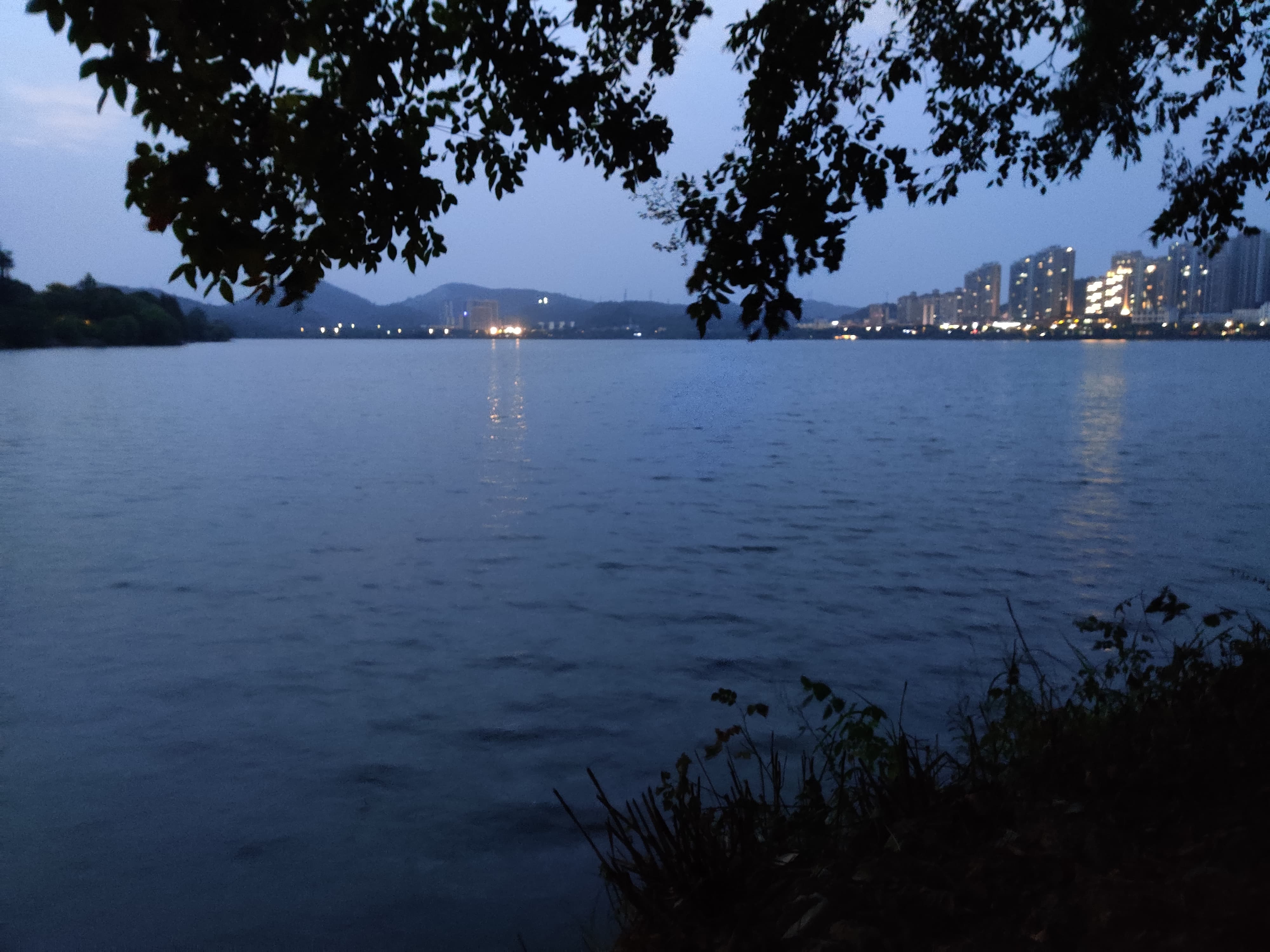 黄石磁湖公园 (8).jpg